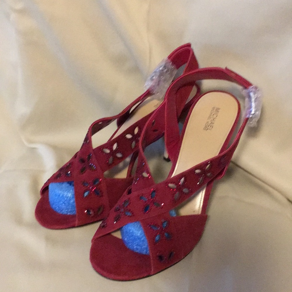 Firm 💯Brand new MK heels💯